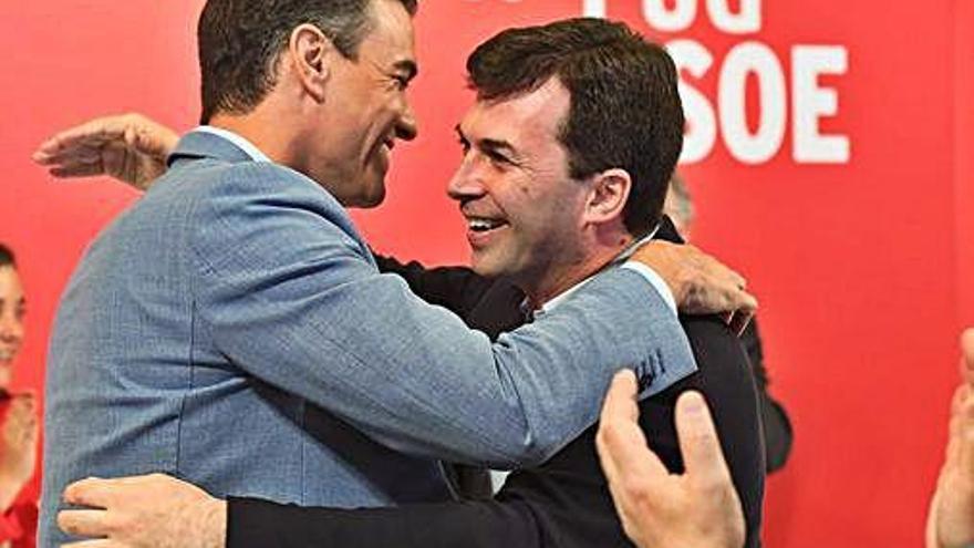 Pedro Sánchez y Gonzalo Caballero.