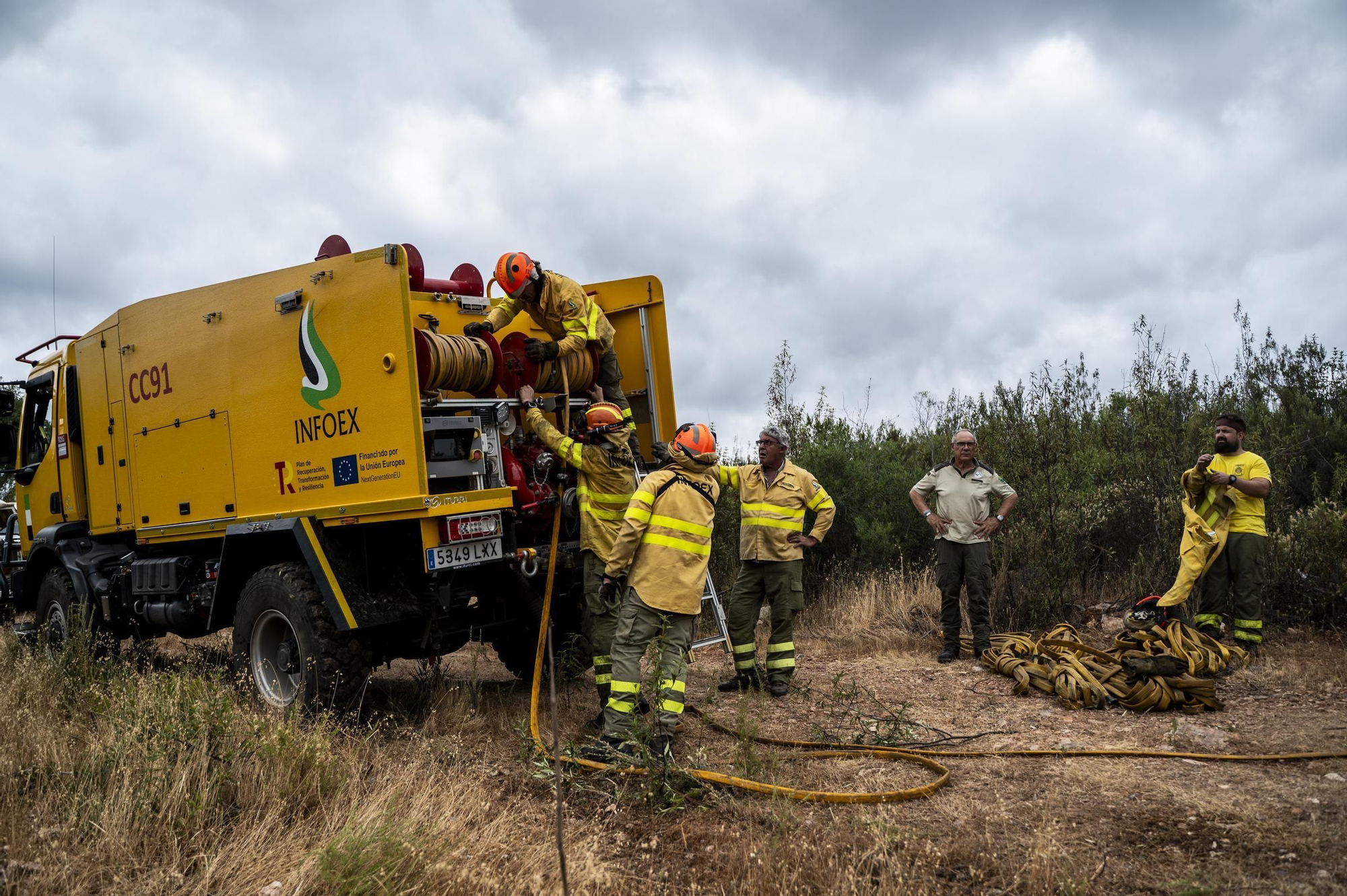 Las imágenes del incendio de este viernes en Cáceres