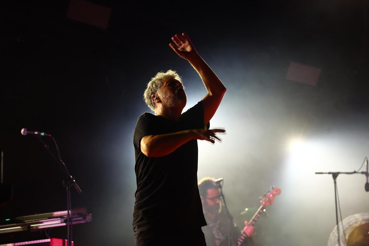 Galería: Iván Ferreiro tiende un puente entre memoria y presente en el SOM Festival