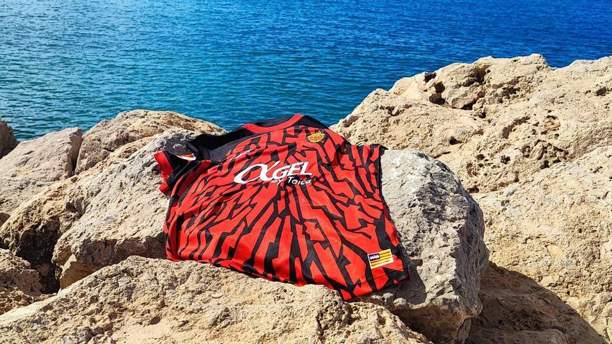 Así es la nueva camiseta del Real Mallorca