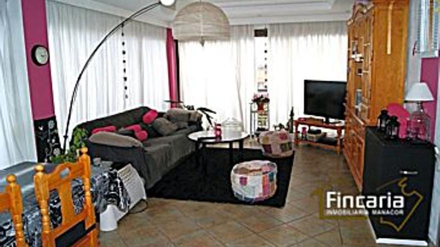 153.000 € Venta de piso en S&#039;ILLOT-CALA MORLANDA (Manacor), 3 habitaciones, 1 baño...