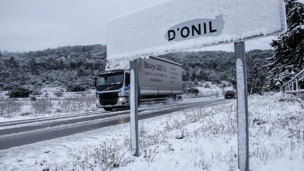 Carreteras que va a Onil.