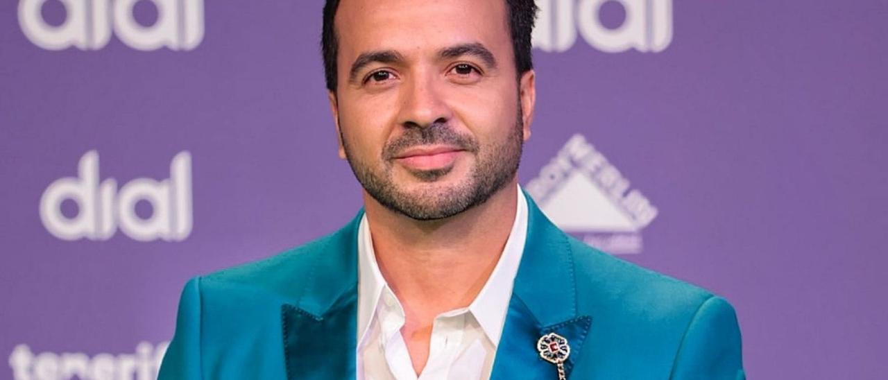 Luis Fonsi, en la última edición de los Premios Dial celebrados en Tenerife el año pasado. | | MARÍA PISACA