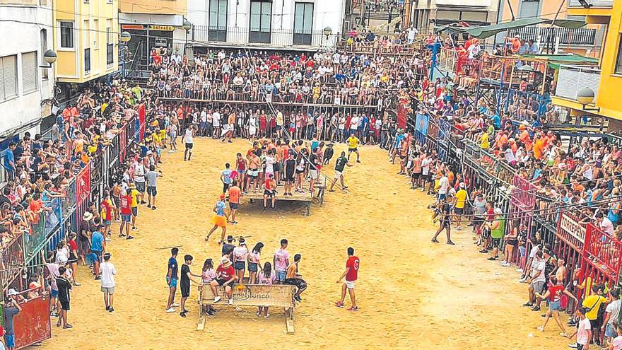 Los actos taurinos previstos en Torreblanca serán de forma distinta a los tiempos prepandemia y en una plaza portátil.