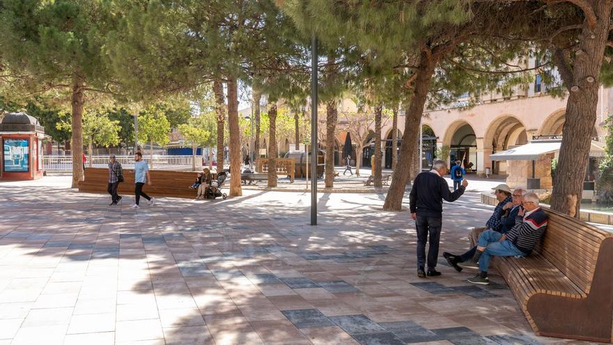 La plaza Juan XXIII de Cartagena se abre este jueves al paso de los peatones y el tráfico