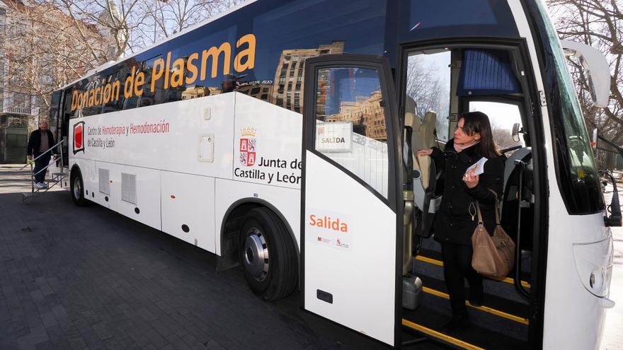 Castilla y León estrena la primera unidad móvil de donación de plasma de España