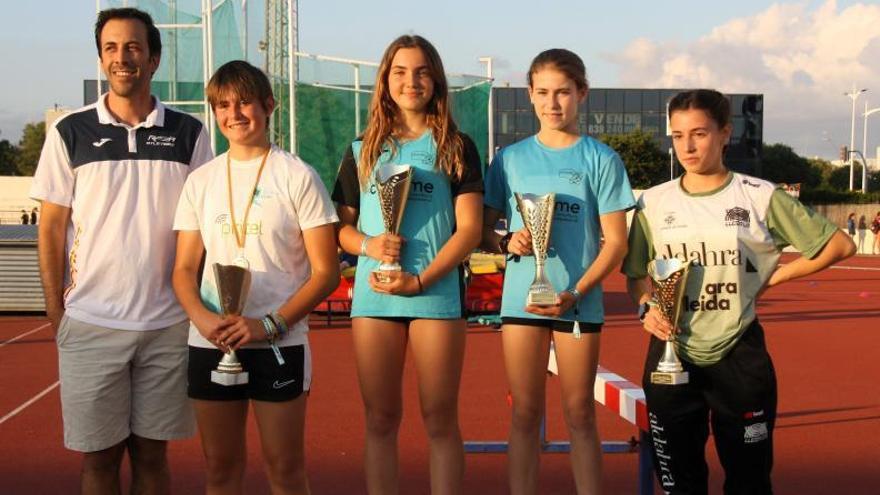 Mireia Ramírez, Lucía Brenner y Ariana Robles brillan