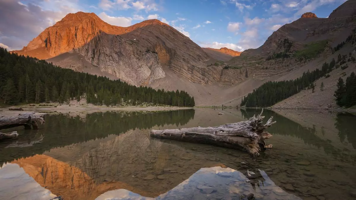 Los 5 ibones más espectaculares y accesibles del Pirineo para visitar este verano
