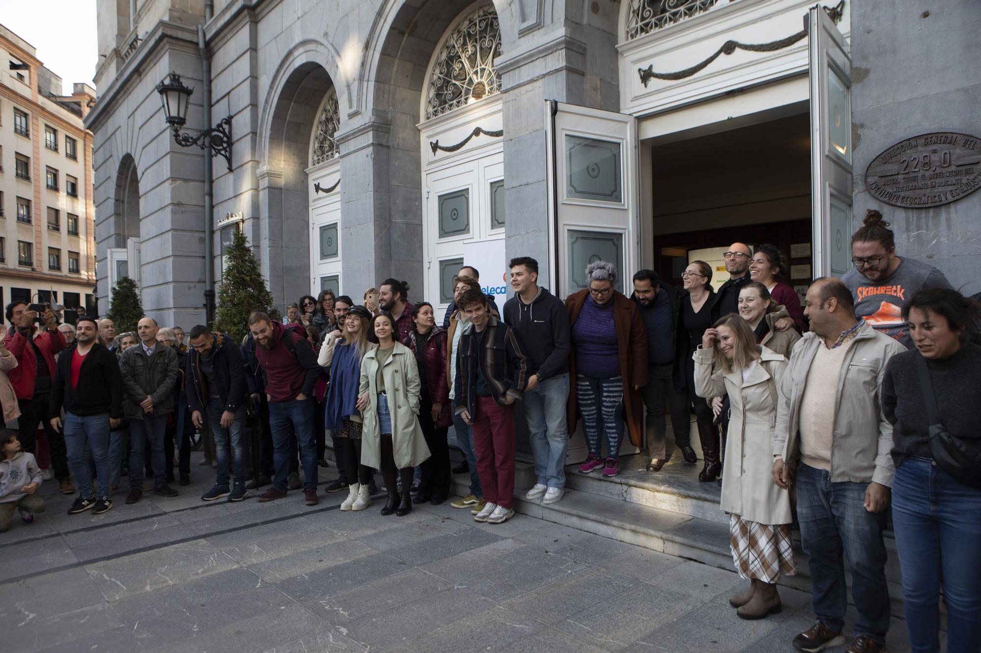 Entrega de la Medalla de Oro de la ciudad a la Fundación Ópera de Oviedo