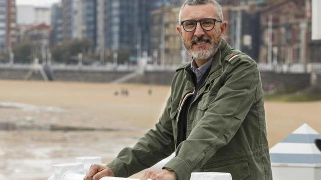José Carlos Fernández Sarasola. |  | PABLO SOLARES