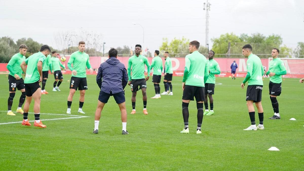 Entrenamiento del Mallorca en Son Bibiloni.