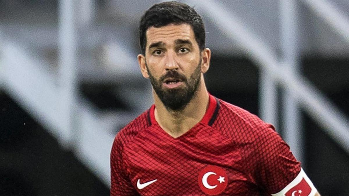 Arda Turan, de momento, no tiene intención de dejar la disciplina del FC Barcelona