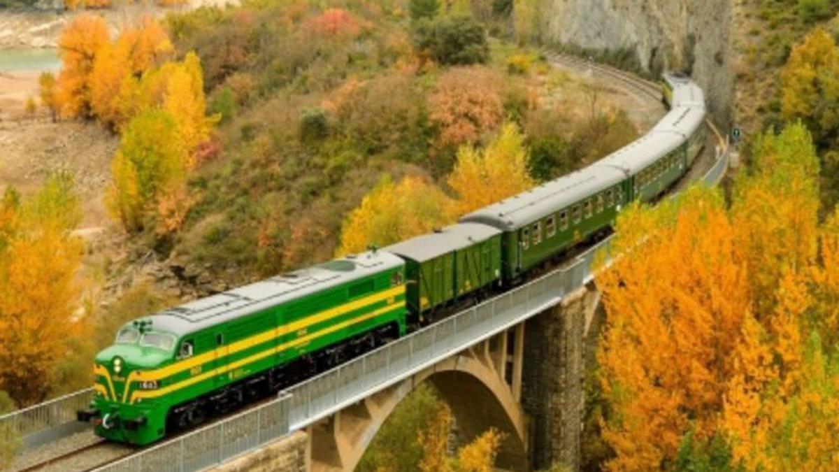 El Expreso de Canfranc se pone en marcha este verano para viajar por el pirineo