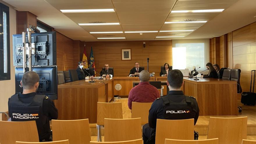 Alquileres &#039;fantasma&#039; en Castellón: Un estafador ofrece falsos empleos, roba el DNI y engaña a quienes buscan casa