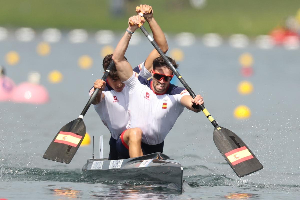 Moreno y Domínguez en la semifinal de C2 500 m.