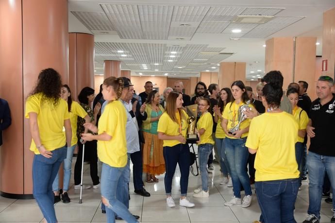 Las Palmas de Gran Canaria. Visita del Rocasa Gran Canaria a la redacción de LAPROVINCIA/DLP  | 29/05/2019 | Fotógrafo: José Carlos Guerra