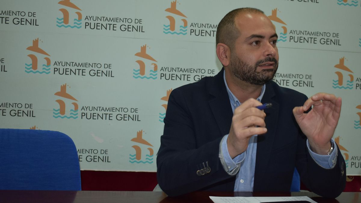 José David Sánchez, portavoz de IU en el Ayuntamiento de Puente Genil.