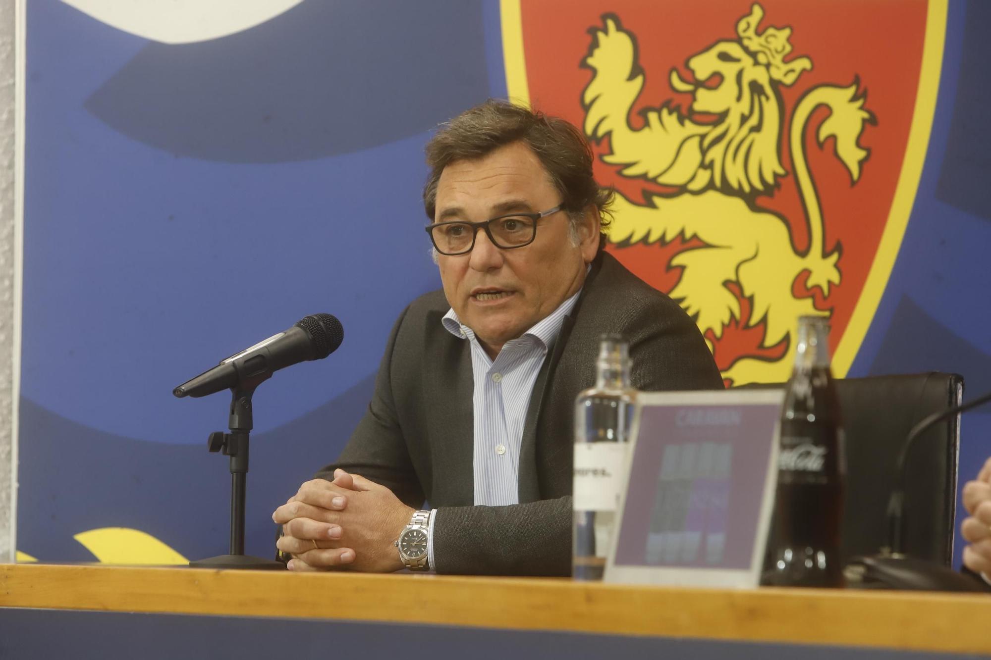 En imágenes | Presentación de Julio Velázquez como entrenador del Real Zaragoza