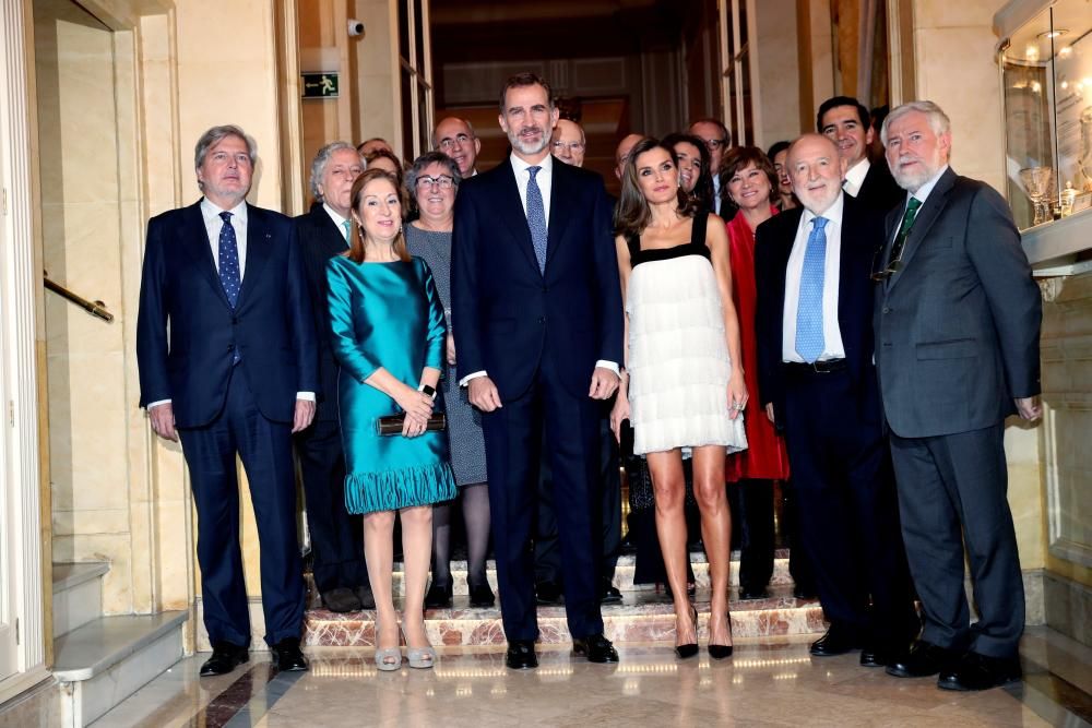 La Reina Letizia, con un diseño de Teresa Helbig