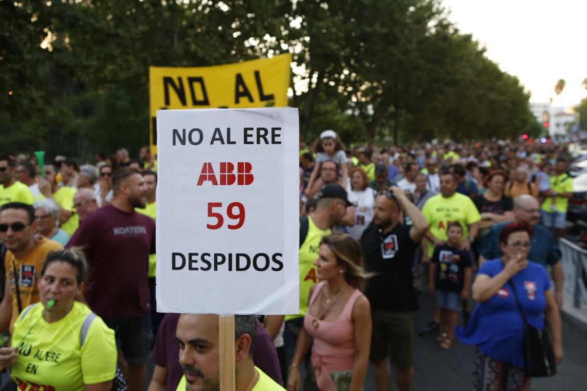 3.000 cordobesas se manifiestan contra el ERE de ABB