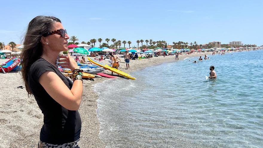 Macarena Olona, en la costa granadina.
