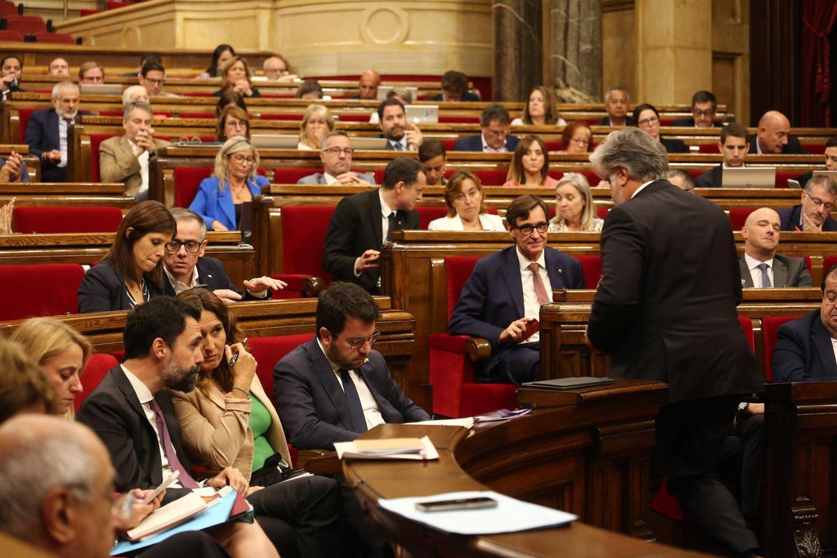 ERC aposta per incloure una llei de referèndum en l’acord de claredat i Junts s’aferra a l’1-O