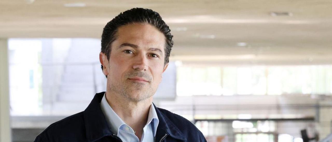 Alexandre Pazos, en la Facultad de Ciencias Jurídicas.   | // MARTA G. BREA