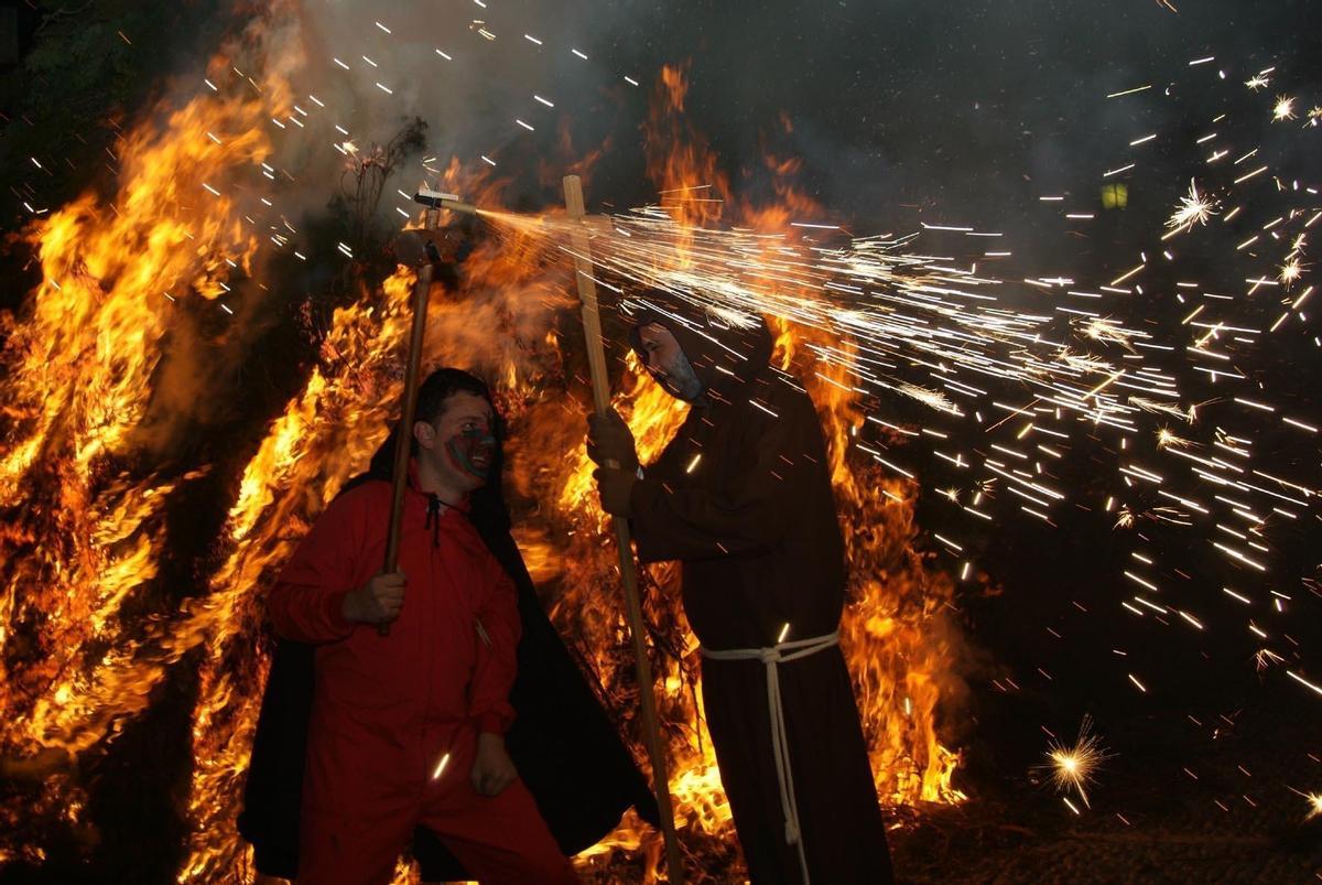 La pandemia obliga a posponer Sant Antoni, la fiesta medieval del fuego