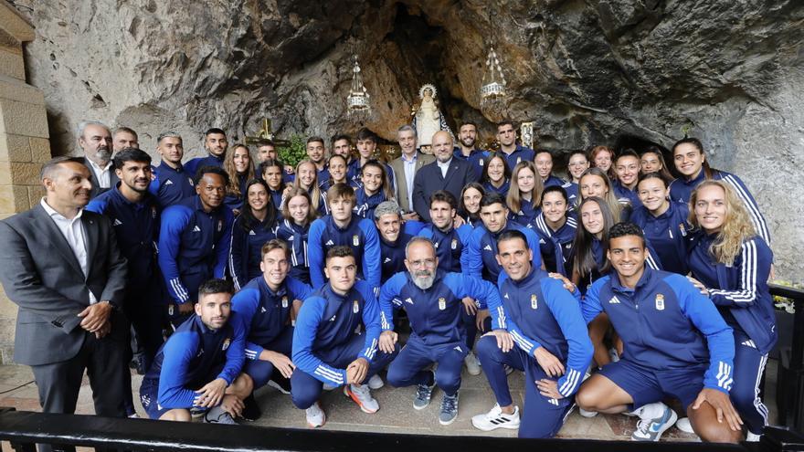 Visita del Real Oviedo al Santuario de Covadonga