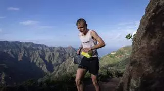 Hernández y Grant estrenan el palmarés de la Hidrogest K30