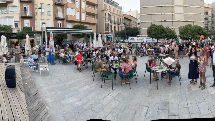 Emotiva despedida del barrio de Santa Eulalia a ‘Rafa de Los Manjares’