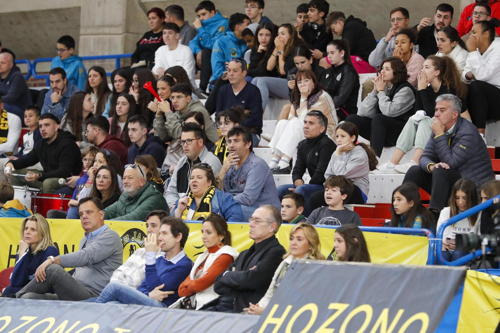 Hozono Jairis - Casademont Zaragoza en imágenes