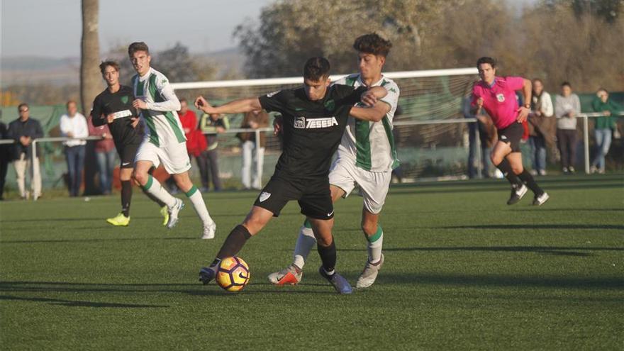 El Córdoba se hunde ante el potente Málaga