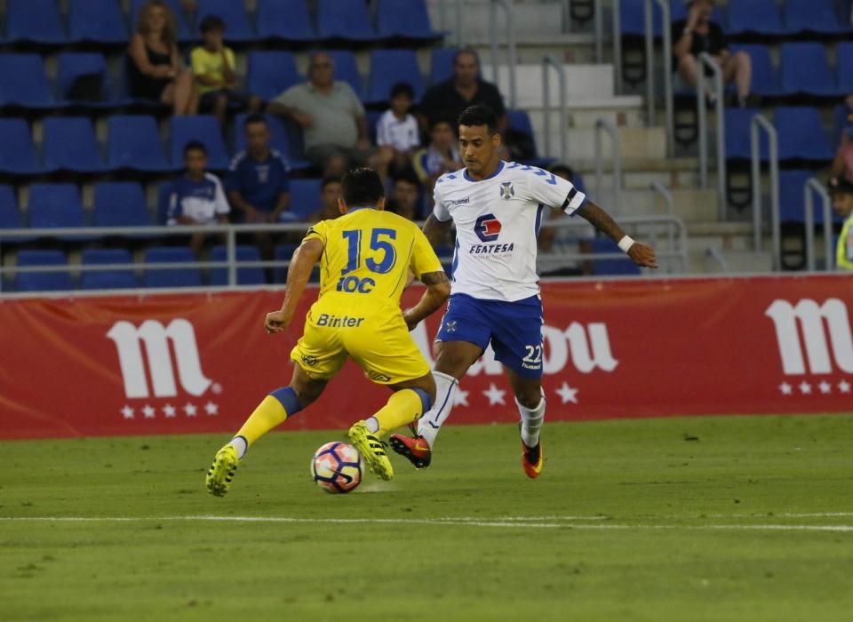 Delia Padrón Partido Copa Mahou entre el Tenerife y Las Palmas , Heliodoro Rodriguez Lopez