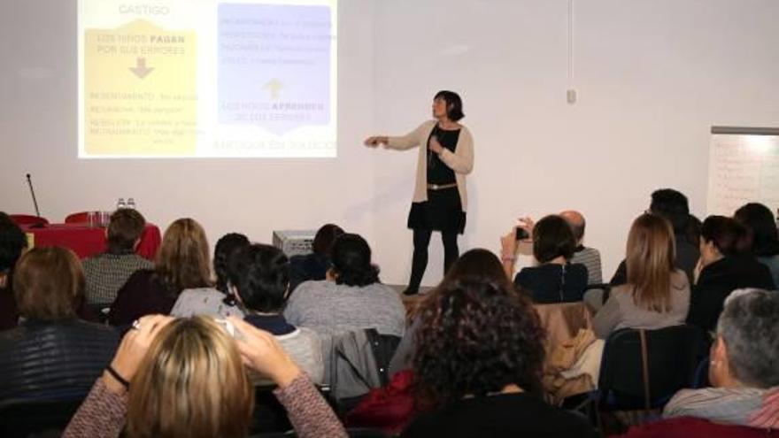 Onda Formación para profesorado y familias en prácticas educativas