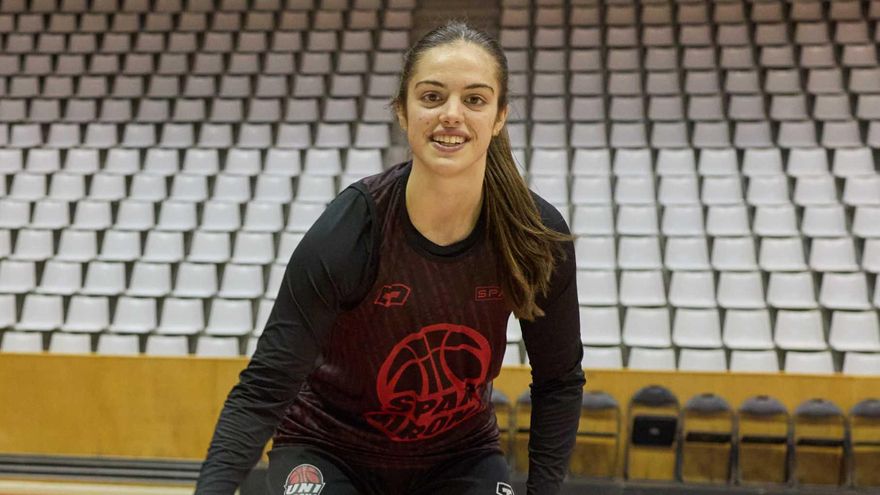 Aina Cargol: «És una gran oportunitat, per molta por que faci anar sola a l’altra punta de món»