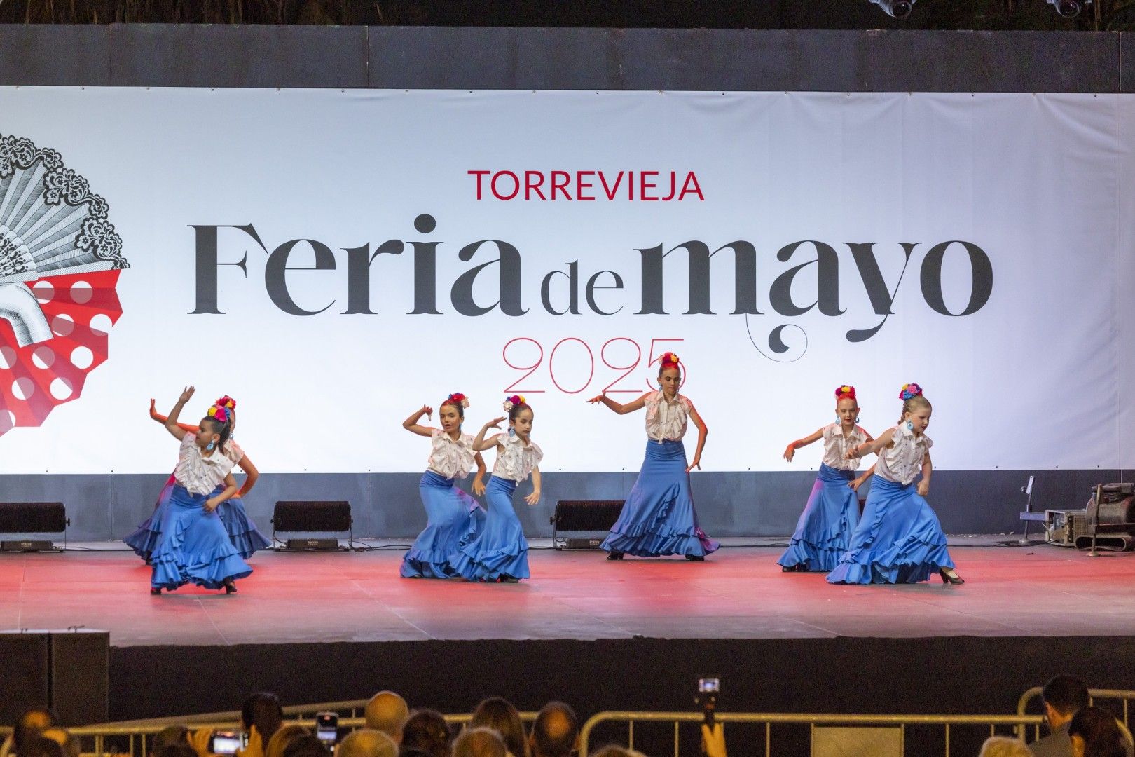 Por sevillanas en la Feria de Mayo de Torrevieja 2025