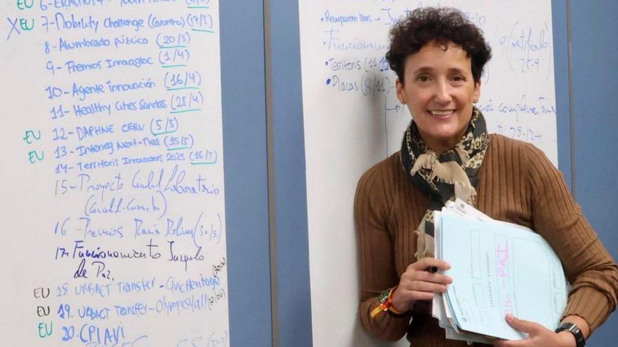 La alcaldesa, Carmina Ballester, pone en valor las ayudas de la UE.  | MEDITERRÁNEO