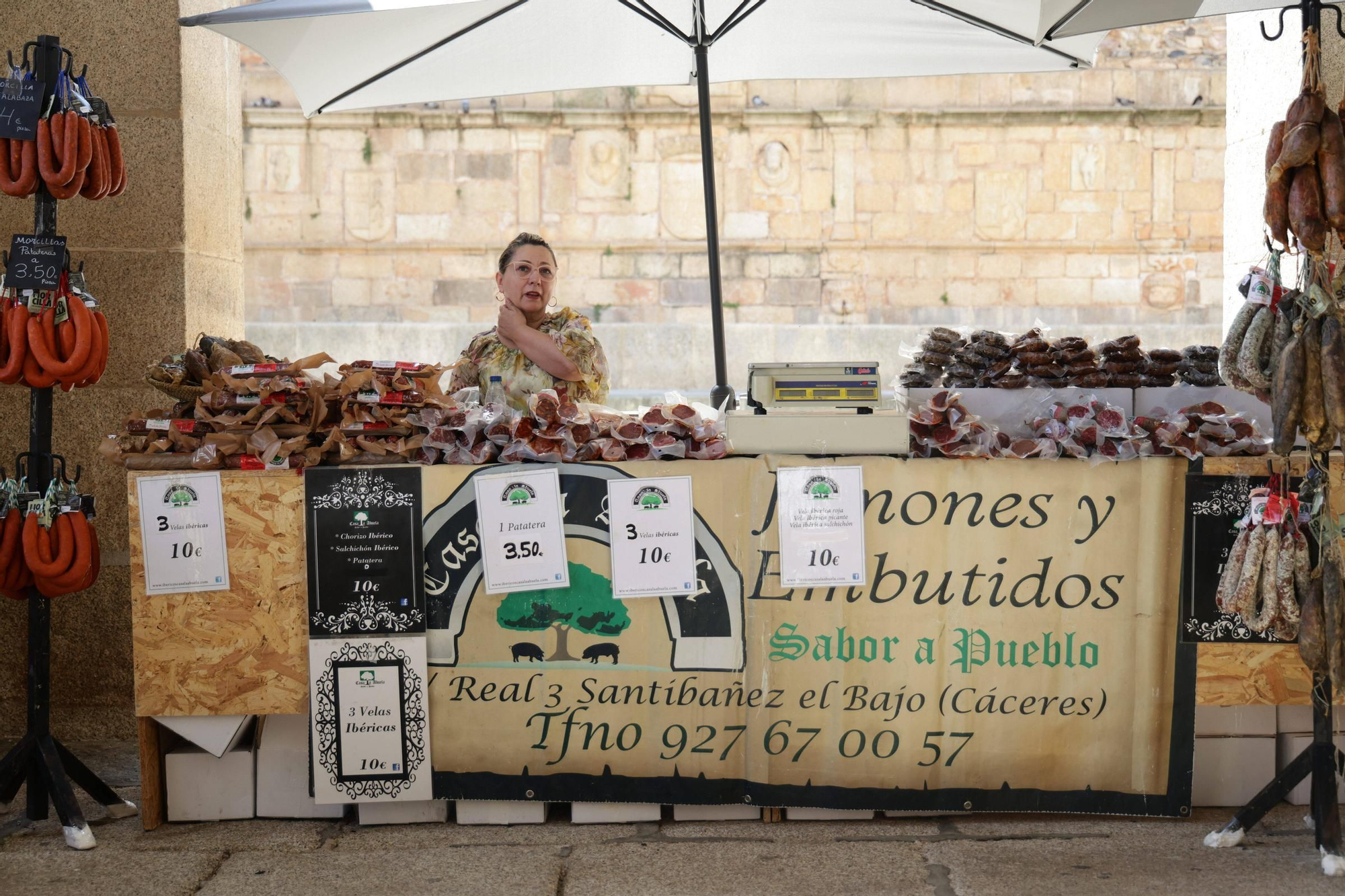 Fotogalería | Así se ha vivido el biomercado de Cáceres