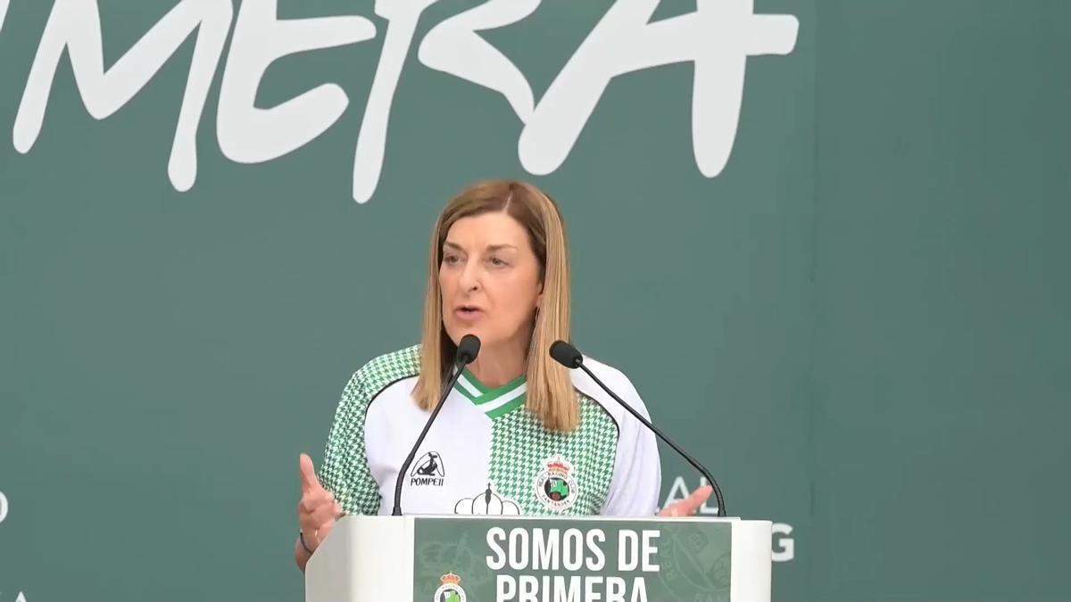 Buruaga recibe al Racing por su ascenso a Primera: "Cierra una herida abierta hace catorce años"