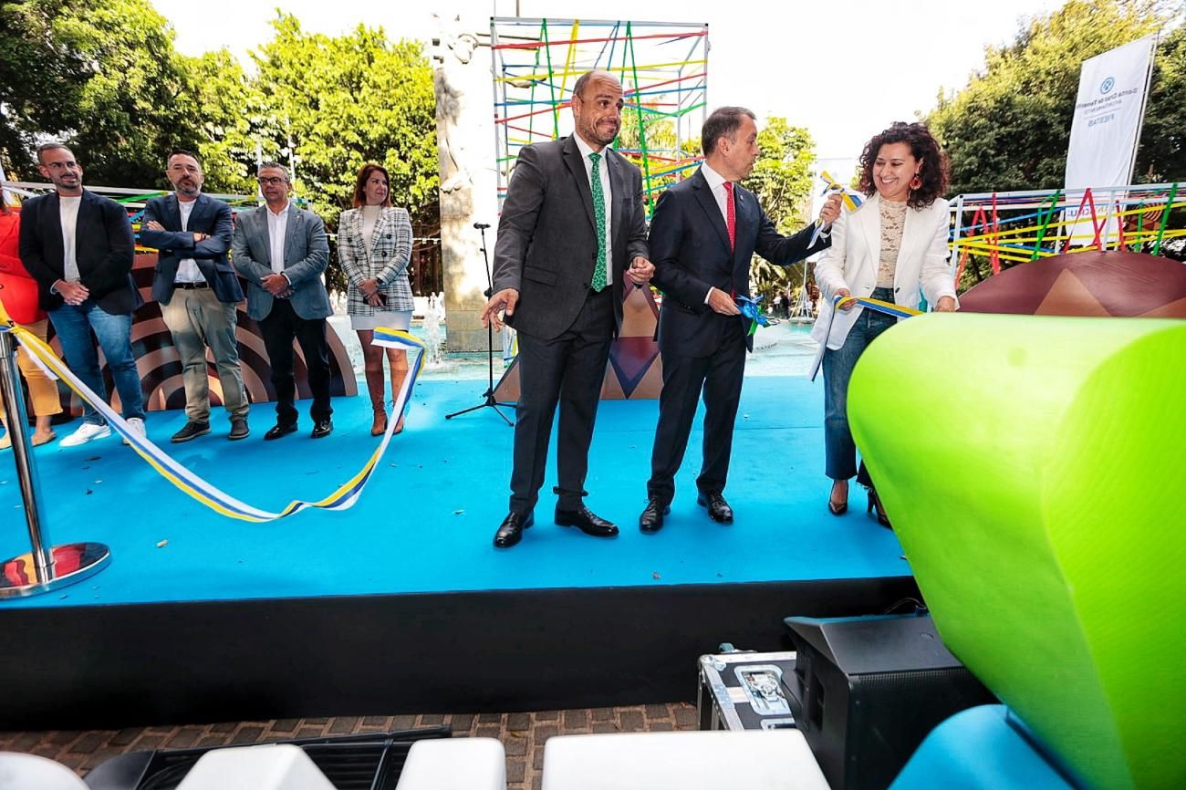 Inauguración de la exposición de flores, plantas y artesanía de las Fiestas de Mayo