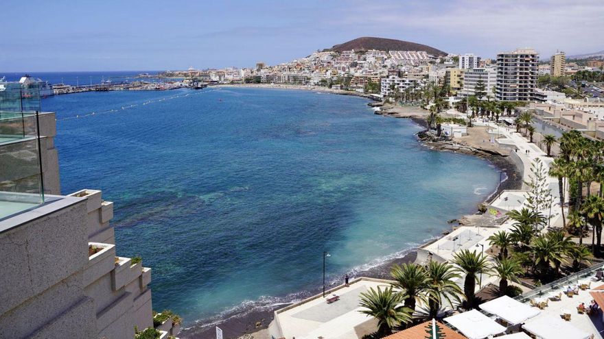 Half a million to rehabilitate the wall of the Los Tarajales promenade, in Arona