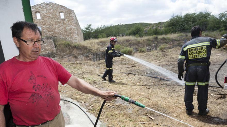 Higinio Rufanges, ayer, en su fábrica de madera de Soneja.