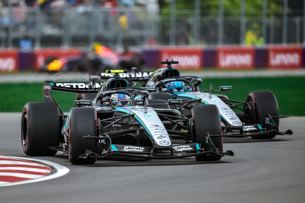 12 KIMI ANTONELLI Andrea (ita), Mercedes AMG F1 Team W17, 63 RUSSELL George (gbr), Mercedes AMG F1 Team W17, action during the Formula 1 Grand Prix du Canada 2026, 5th round of the 2026 Formula One World Championship from May 22 to 24, 2026 on the Circuit Gilles Villeneuve, in Montréal, Canada - Photo Charly Lopez / DPPI AFP7 24/05/2026 ONLY FOR USE IN SPAIN