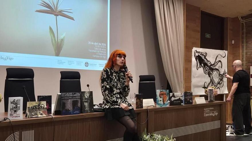 La Facultad de Filología y Traducción recibe a 150 estudiantes de institutos vigueses para celebrar el Día del Libro