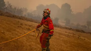 Directo | Los incendios dejan un muerto, ocho bomberos heridos y 20.000 hectáreas arrasadas en España