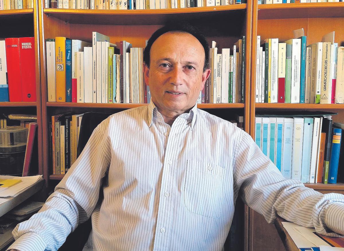 El filólogo Gabriel BibilonI, en una imagen de archivo.