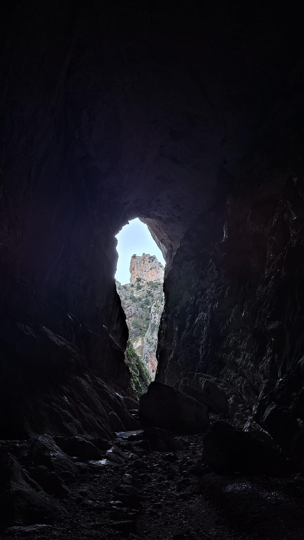 Cueva del Hundidero.
