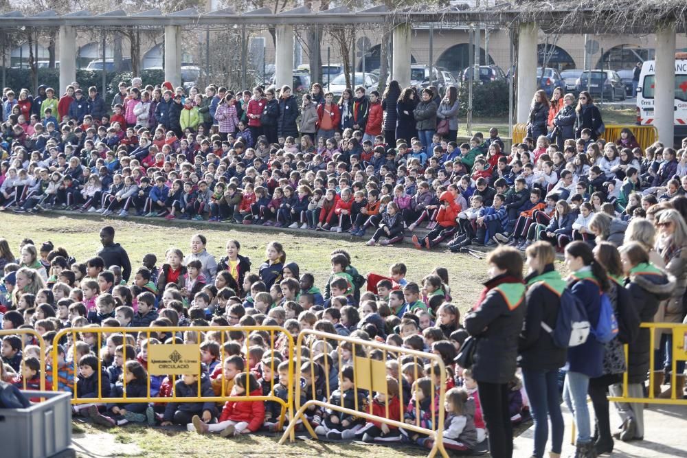 Les escoles de Girona celebren el Dia de la Pau