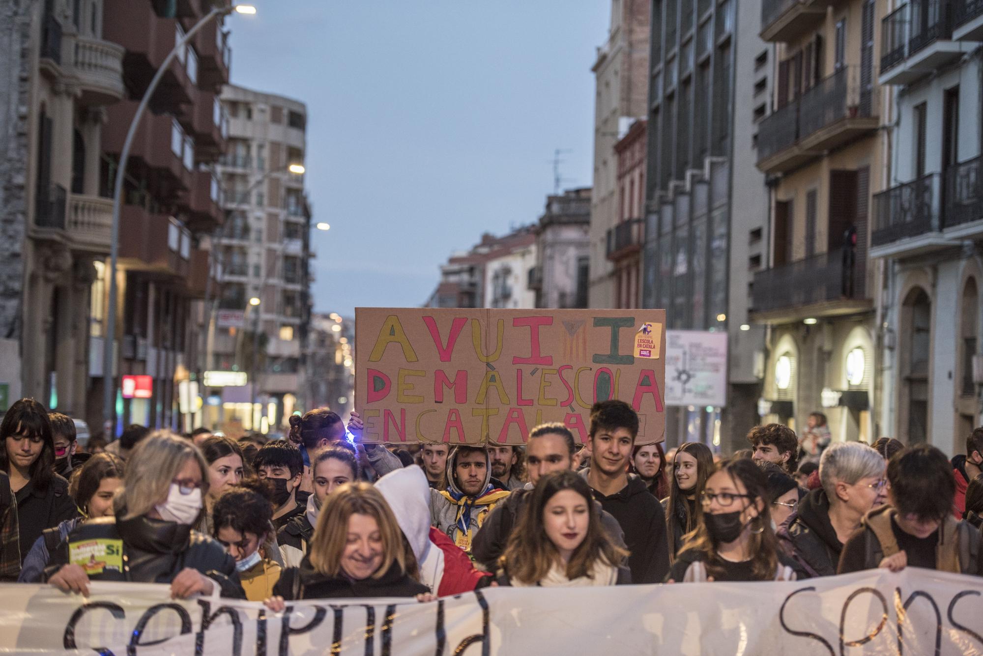 Manifestació a Manresa en defensa de l'escola en català